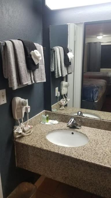 Osu 2 Queen Beds Hotel Room 230 Wi-Fi Stillwater Exterior foto