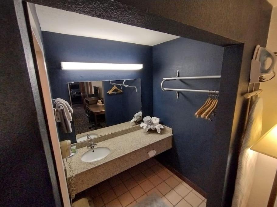 Osu 2 Queen Beds Hotel Room 230 Wi-Fi Stillwater Exterior foto